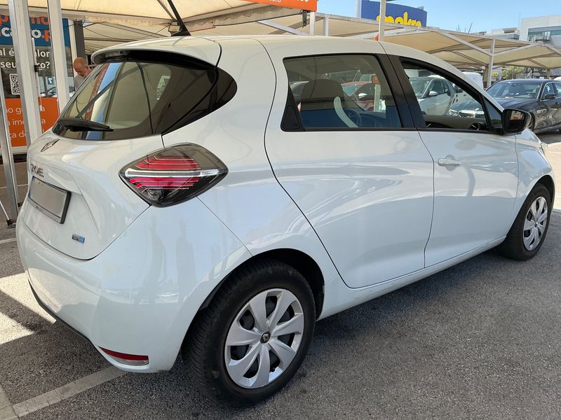 Renault Zoe electric drive 80 kW Intens — zdjęcie 6