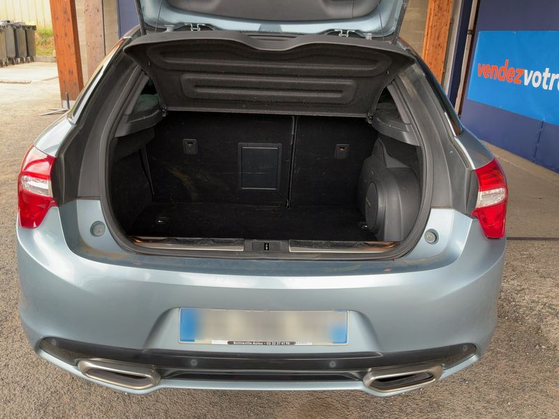 Citroen DS5 2.0 HDi SportChic — zdjęcie 10