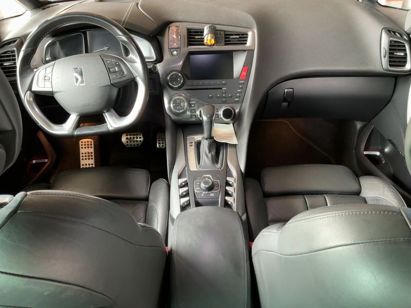 Citroen DS5 2.0 HDi SportChic — zdjęcie 12