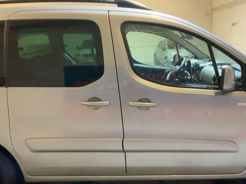 Peugeot Partner 1.2 PureTech Active — zdjęcie 7