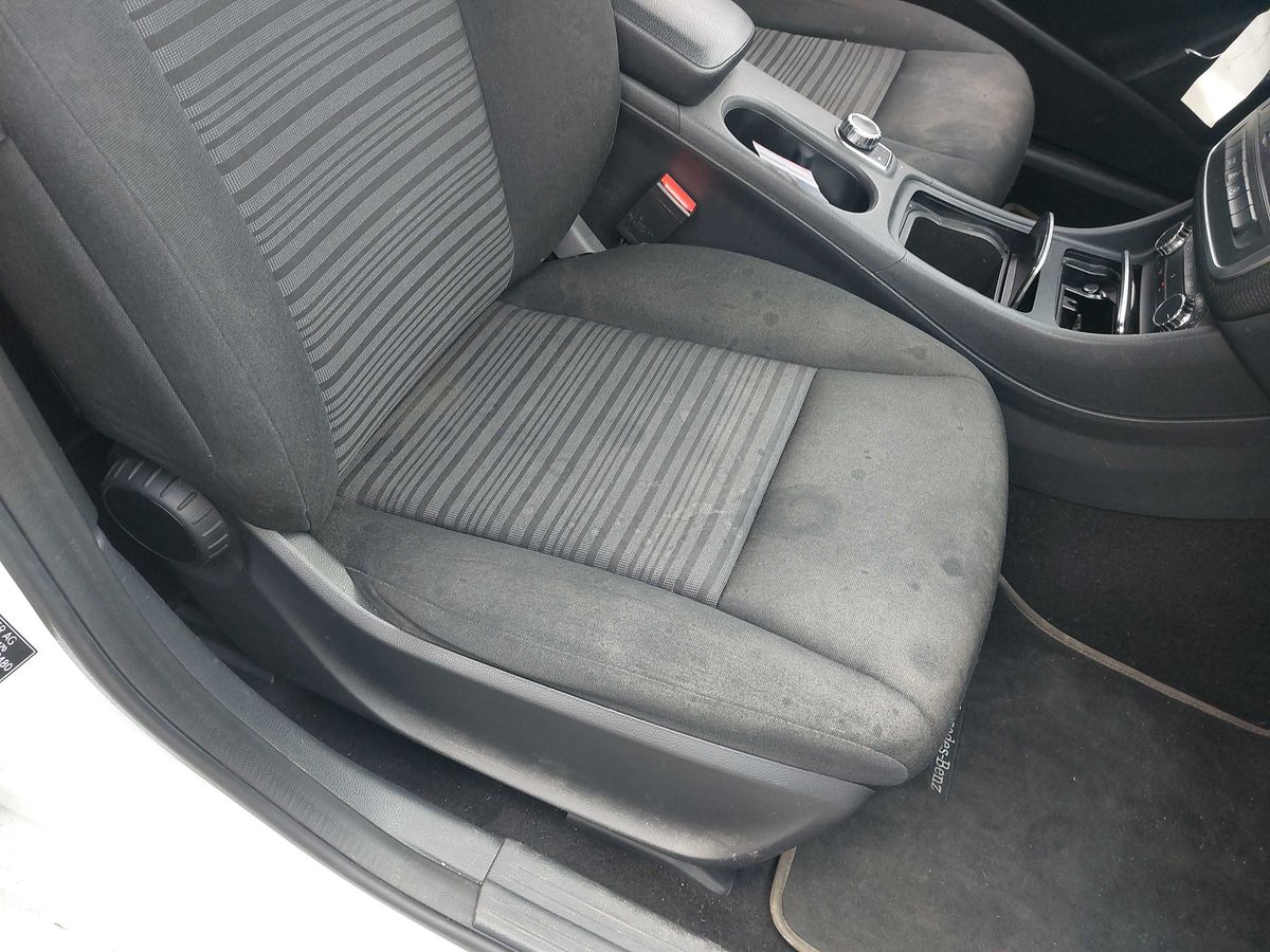 Mercedes-Benz A-Klasse 2015 — photo 47