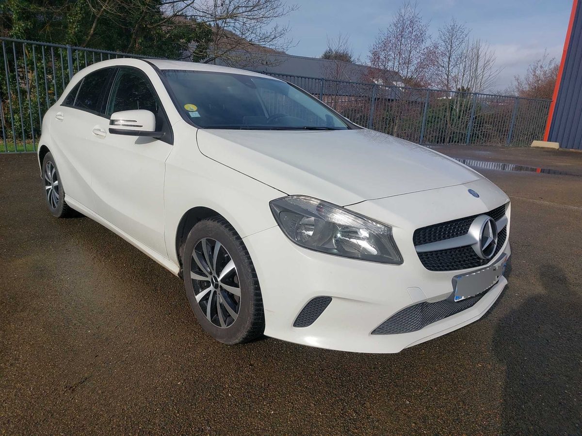 Mercedes-Benz A-Klasse 2015 — photo 7
