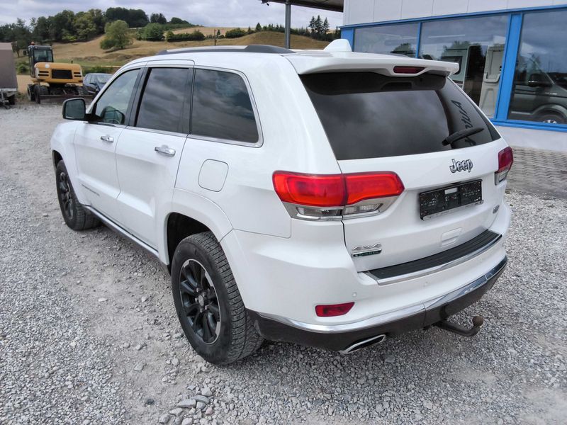 Jeep Grand Cherokee 3.0 CRD Summit — zdjęcie 3