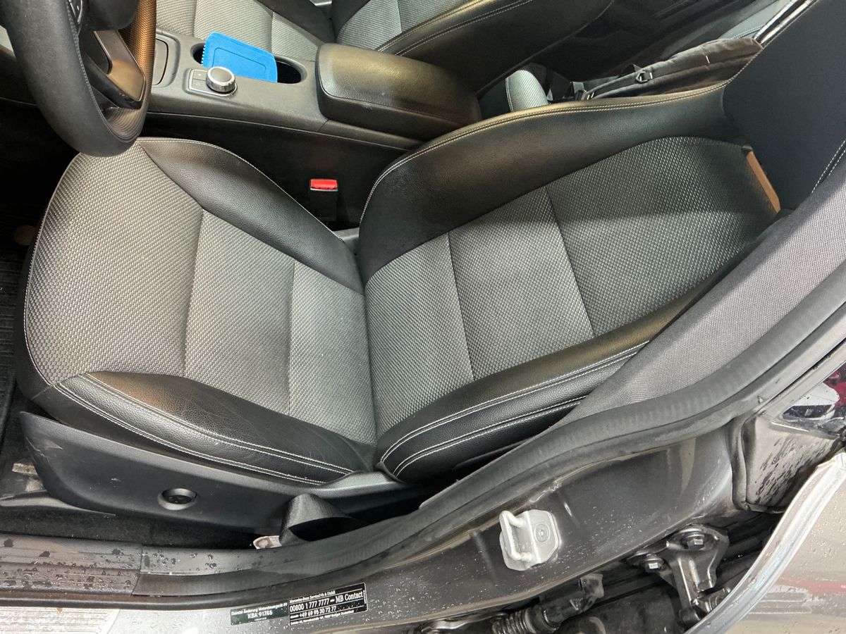 Mercedes-Benz CLA-Klasse 2015 — photo 32