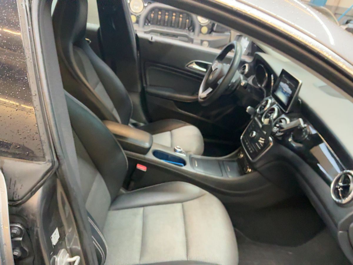 Mercedes-Benz CLA-Klasse 2015 — photo 18