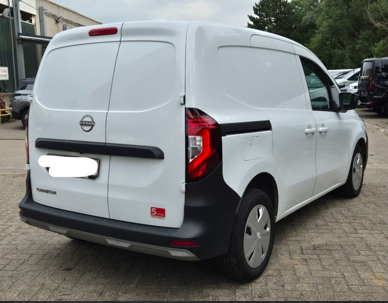 Nissan Townstar 1.3 DIG-T L1 2,0t N-Connecta — zdjęcie 4