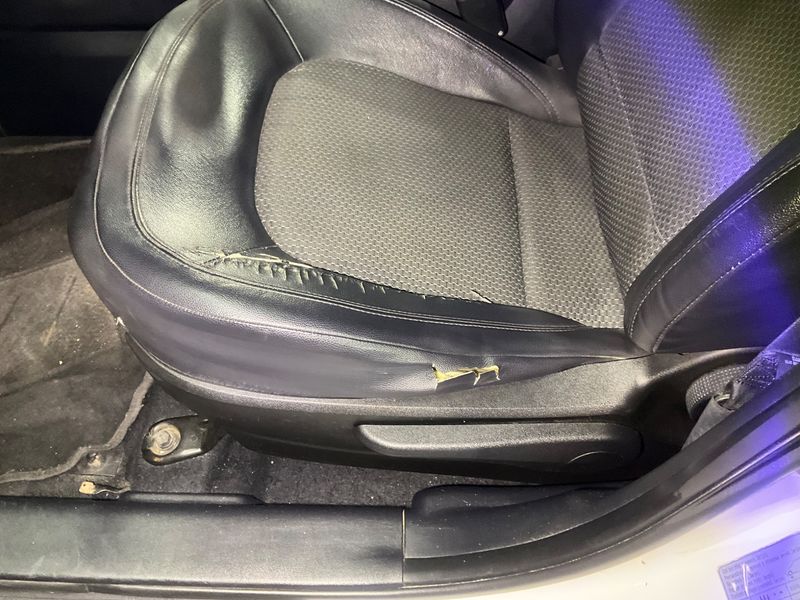 Hyundai ix35 1.7 CRDi Tecno 2WD 2013 – снимка 24