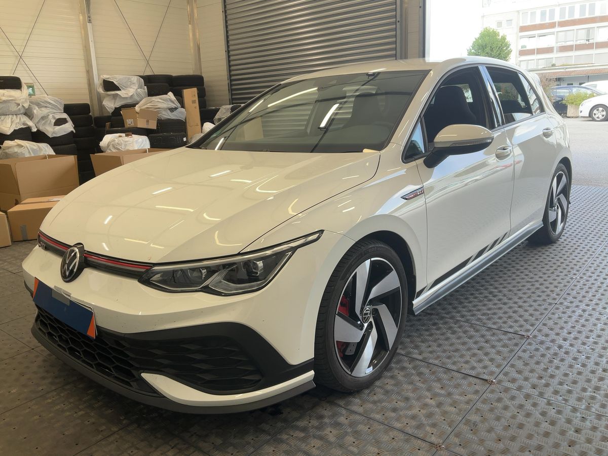 Volkswagen Golf VIII 2.0 TSI GTI Clubsport