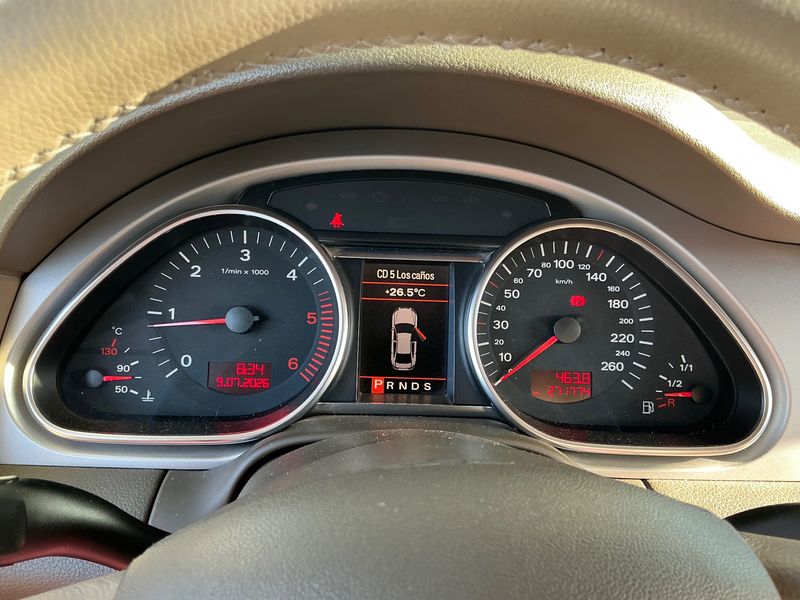 Audi Q7 3.0 V6 TDI quattro — zdjęcie 13