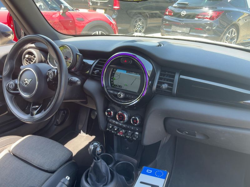 MINI Cabrio Cooper — zdjęcie 12