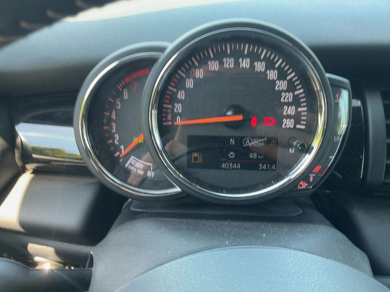 MINI Cabrio Cooper — zdjęcie 13
