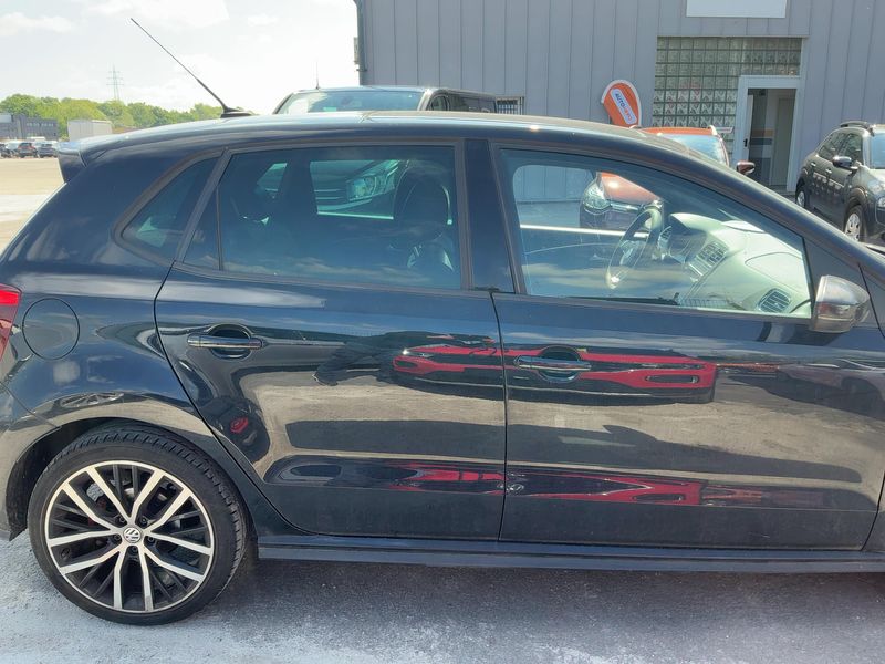 Volkswagen Polo 1.8 TSI GTI BlueMotion Tech 2017 – снимка 10