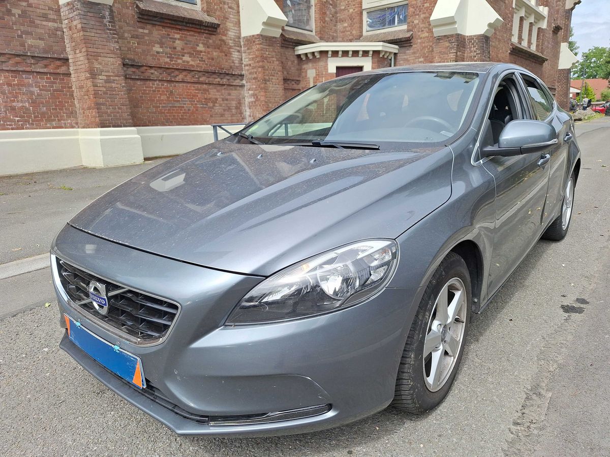 Volvo V40 2.0 D2 Momentum