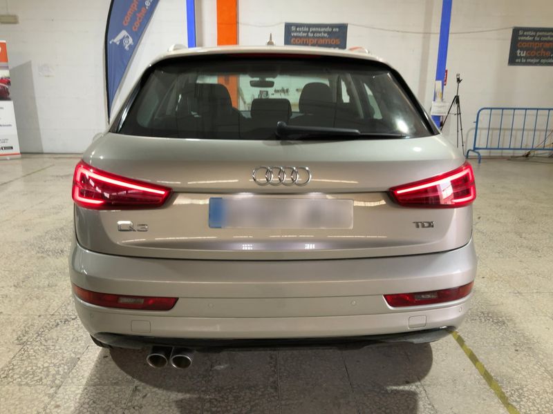 Audi Q3 2.0 TDI Design — zdjęcie 5