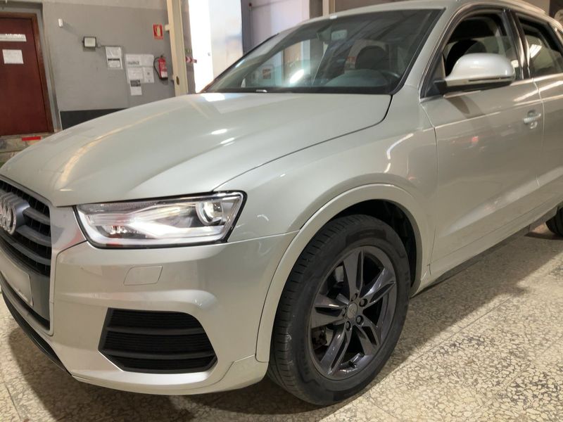 Audi Q3 2.0 TDI Design — zdjęcie 2