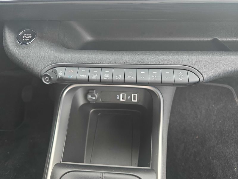 Jeep Avenger 1.2 T-GDI Altitude — zdjęcie 21