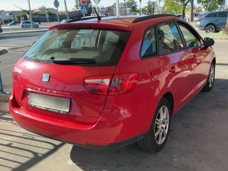Seat Ibiza 1.6 TDI Reference — zdjęcie 6