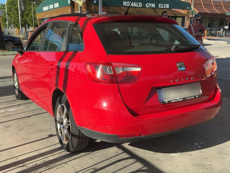 Seat Ibiza 1.6 TDI Reference — zdjęcie 3
