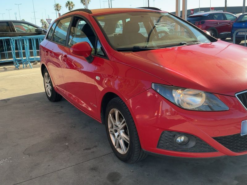 Seat Ibiza 1.6 TDI Reference — zdjęcie 8