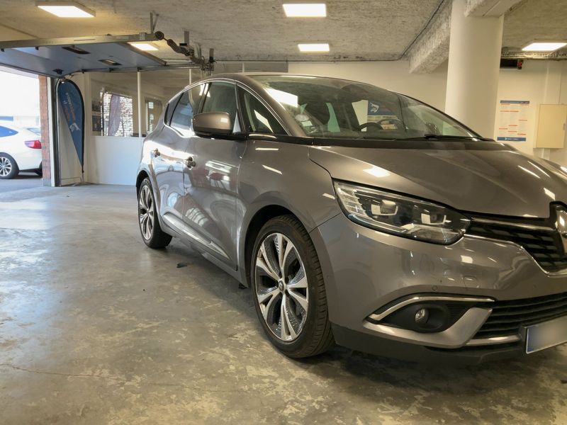 Renault Scenic 1.2 TCe Energy Intens 2017 – снимка 12