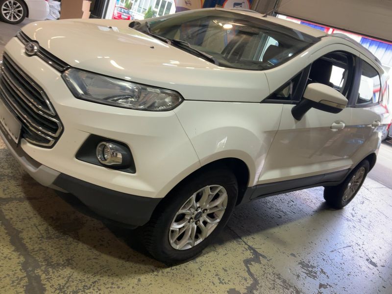 Ford EcoSport 1.0 EcoBoost Titanium — zdjęcie 2