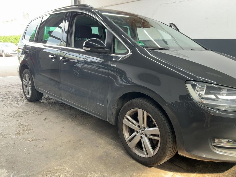 Volkswagen Sharan 2.0 TDI Match BlueMotion Tech — zdjęcie 8