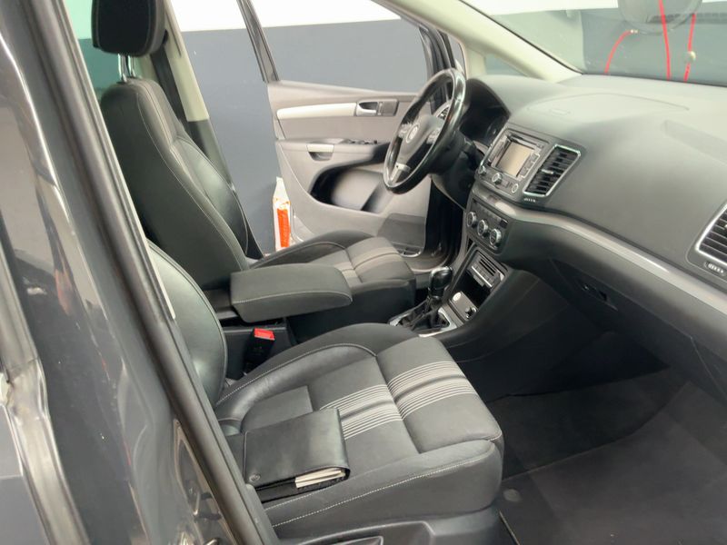 Volkswagen Sharan 2.0 TDI Match BlueMotion Tech — zdjęcie 11