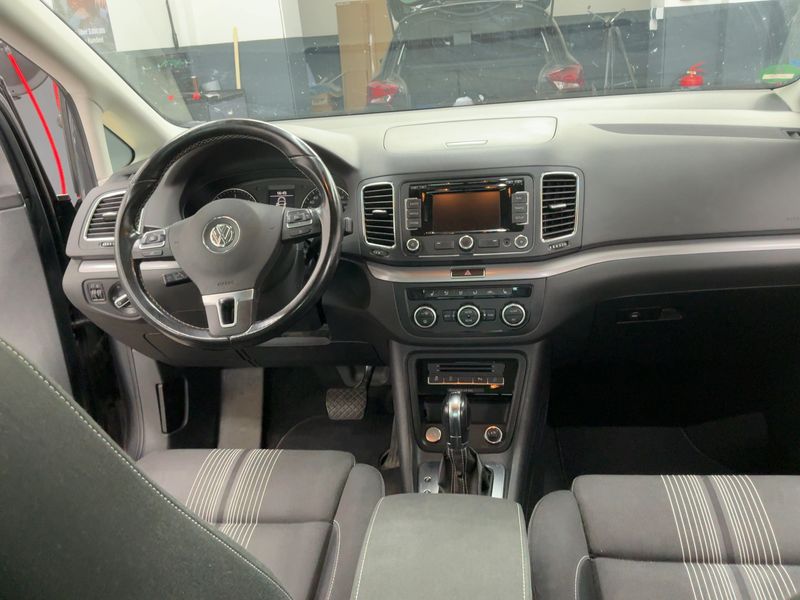 Volkswagen Sharan 2.0 TDI Match BlueMotion Tech — zdjęcie 12