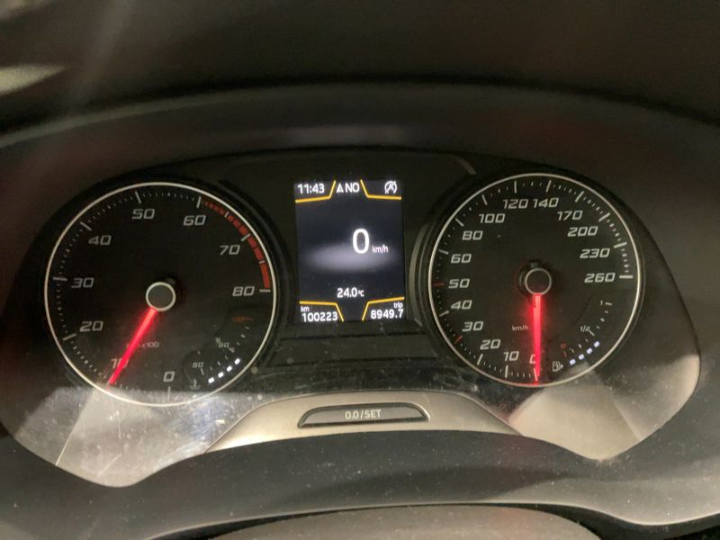 Seat Leon 1.0 TSI Style Ecomotive — zdjęcie 13