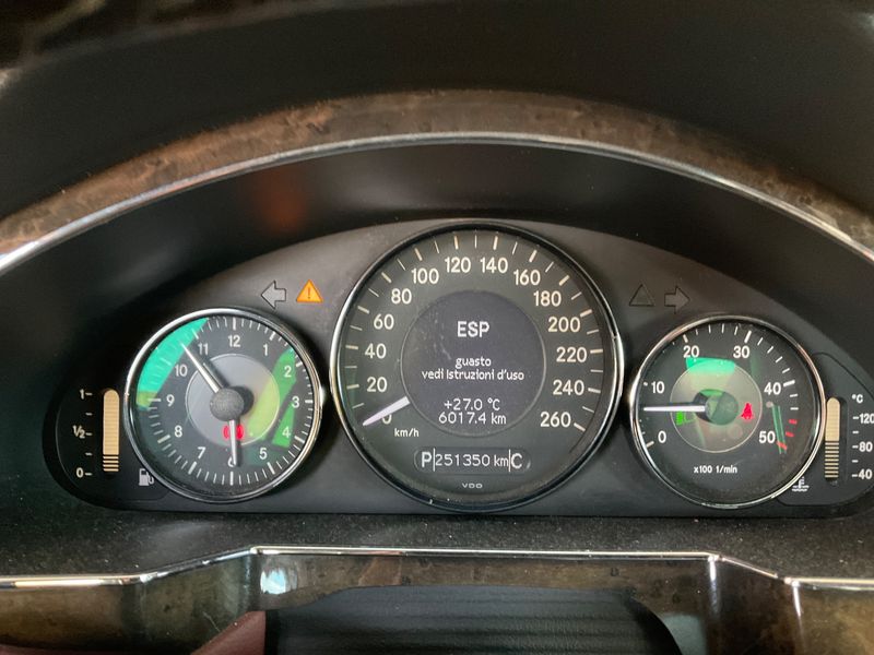 Mercedes-Benz CLS-Klasse CLS 320 CDI photo Mercedes-Benz CLS-Klasse CLS 320 CDI