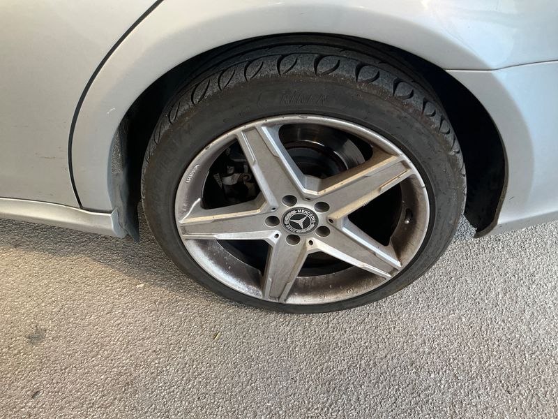 Mercedes-Benz CLS-Klasse CLS 320 CDI photo Mercedes-Benz CLS-Klasse CLS 320 CDI