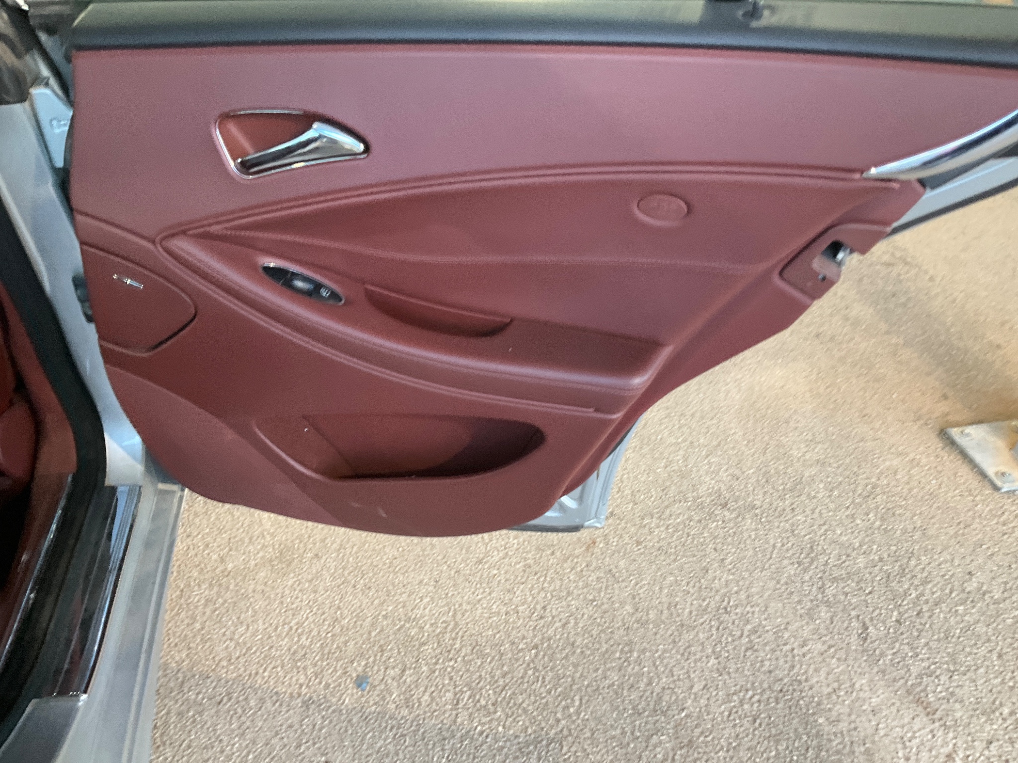 Mercedes-Benz CLS-Klasse CLS 320 CDI photo Mercedes-Benz CLS-Klasse CLS 320 CDI