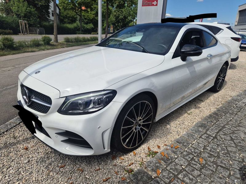 Mercedes-Benz C-Klasse C 300 AMG Line