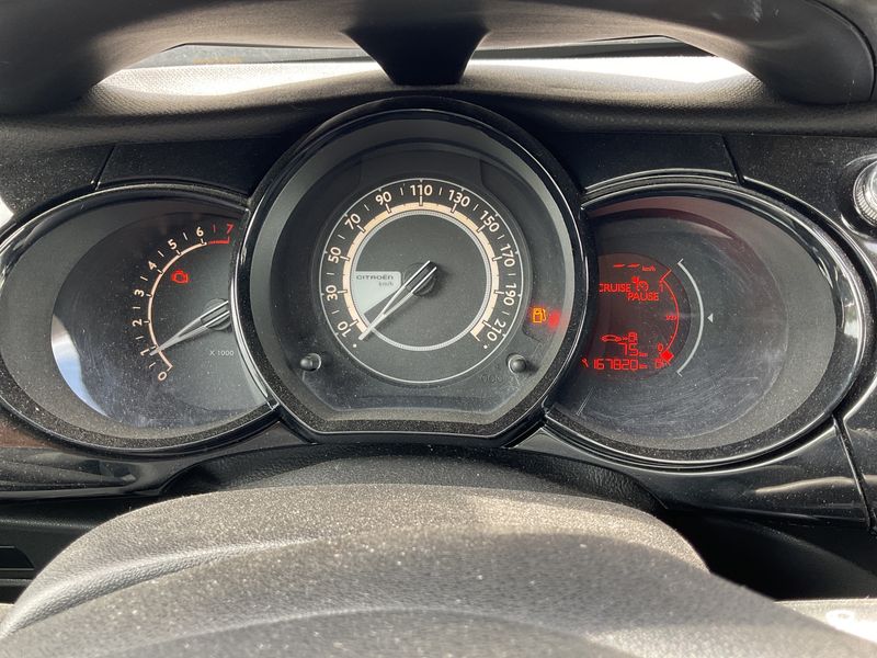 Citroen C3 1.2 e-VTi Selection — zdjęcie 4