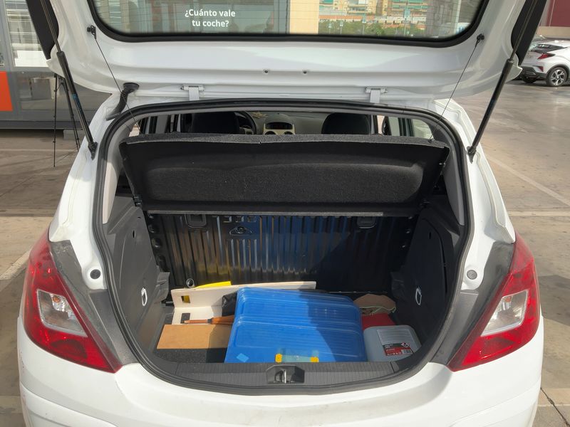 Opel Corsa 1.2 Essentia — zdjęcie 10