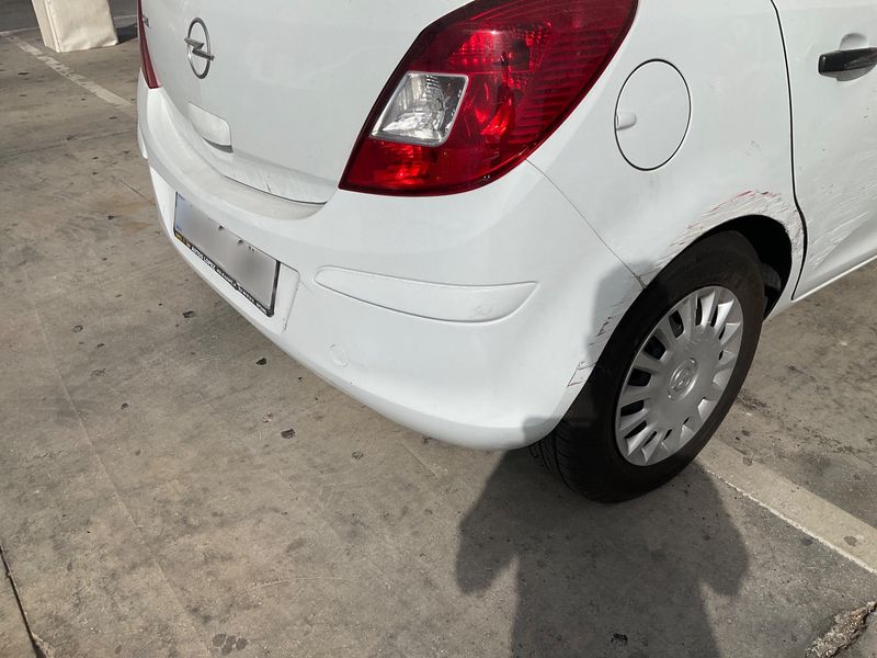 Opel Corsa 1.2 Essentia 2010 – снимка 31