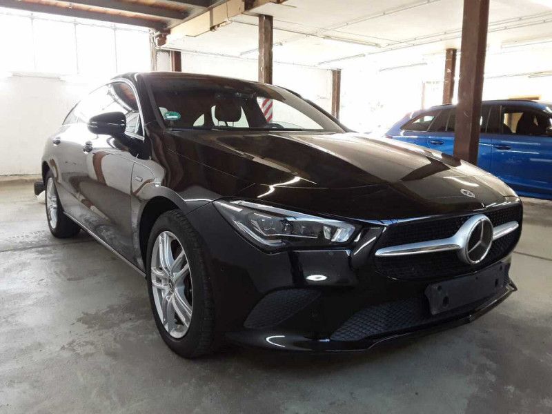 Mercedes-Benz CLA-Klasse 2021