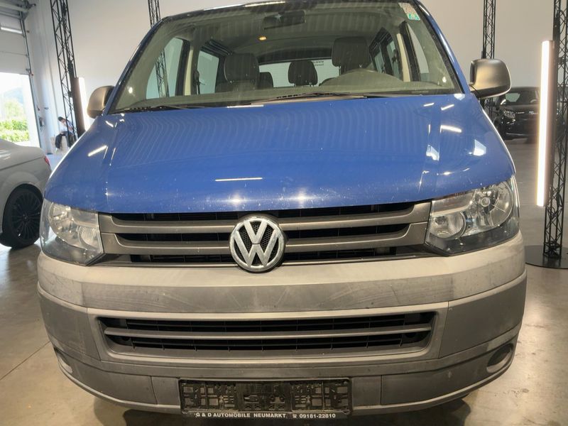 Volkswagen T5 Kombi 2.0 TDI — zdjęcie 9