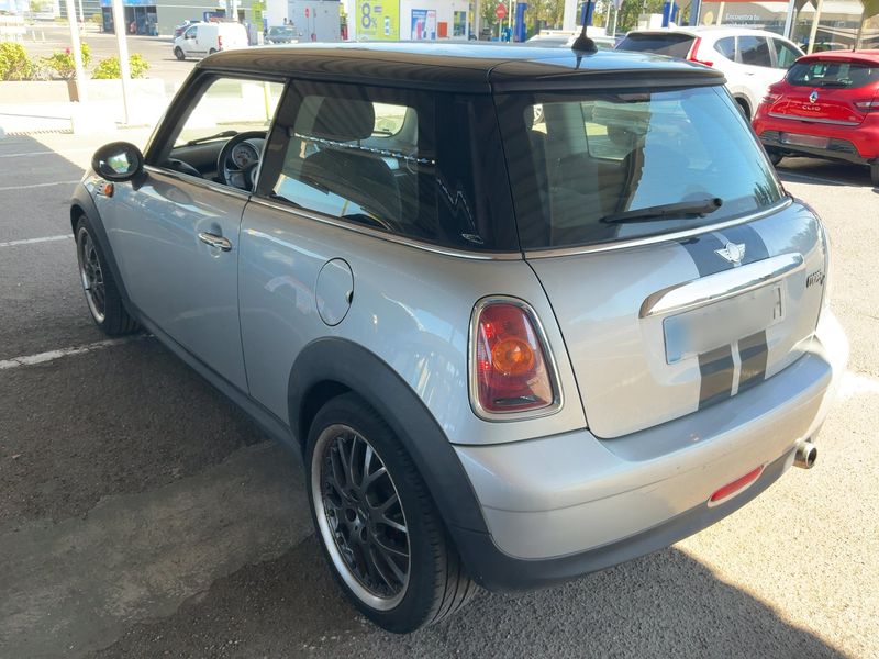 MINI Cooper D — zdjęcie 3
