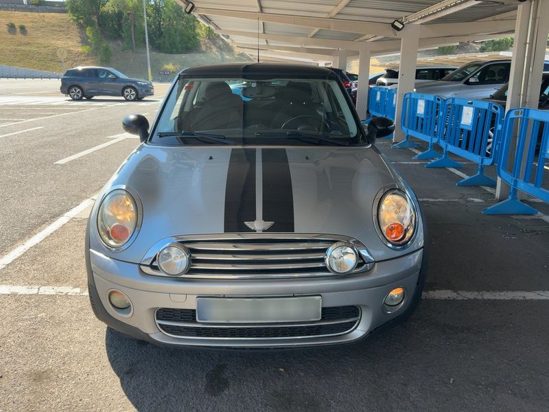 MINI Cooper D — zdjęcie 9