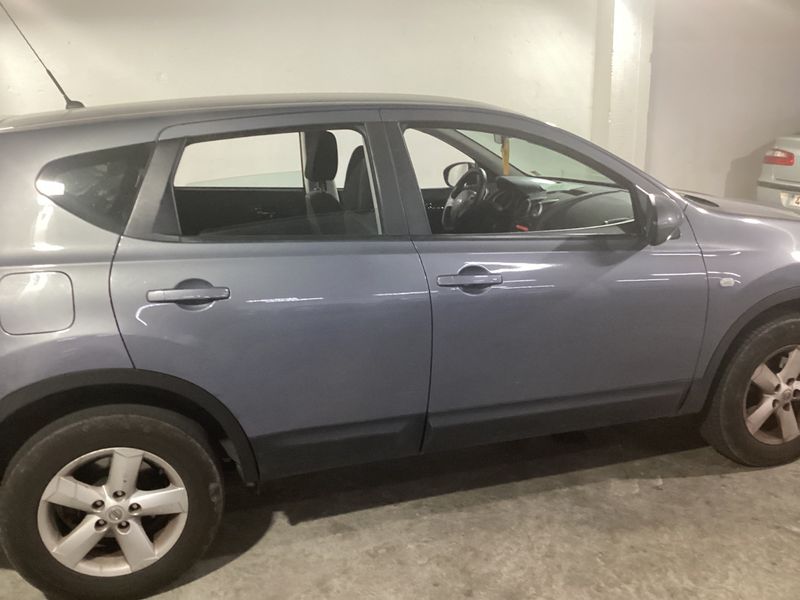 Nissan Qashqai 2.0 Acenta — zdjęcie 7