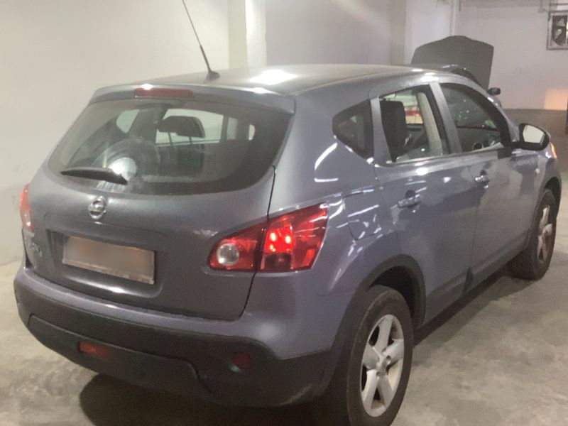 Nissan Qashqai 2.0 Acenta — zdjęcie 6