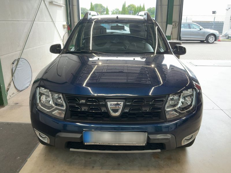 Dacia Duster 1.5 dCi Black Shadow 4x2 2018 – снимка 14