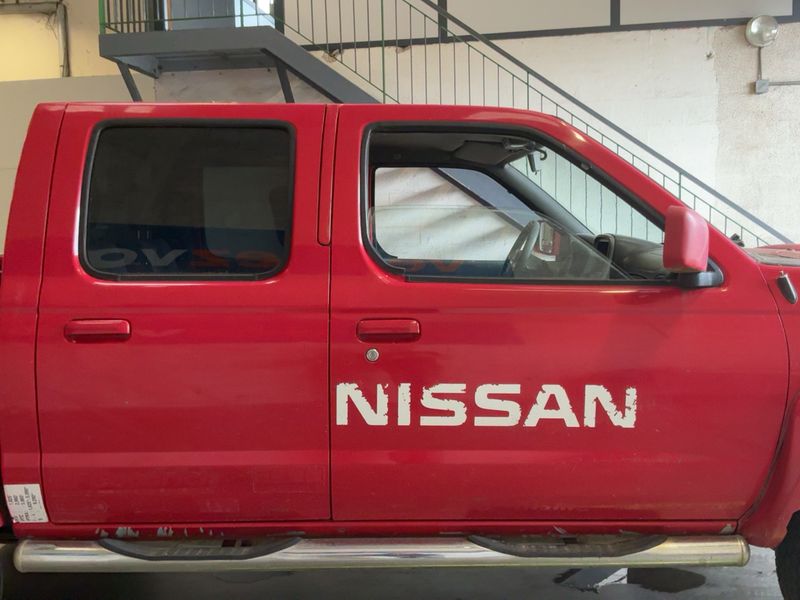 Nissan Pick-up 2.5 Turbodiesel Doppelkabine Challenge 4x4 2004 – снимка 10