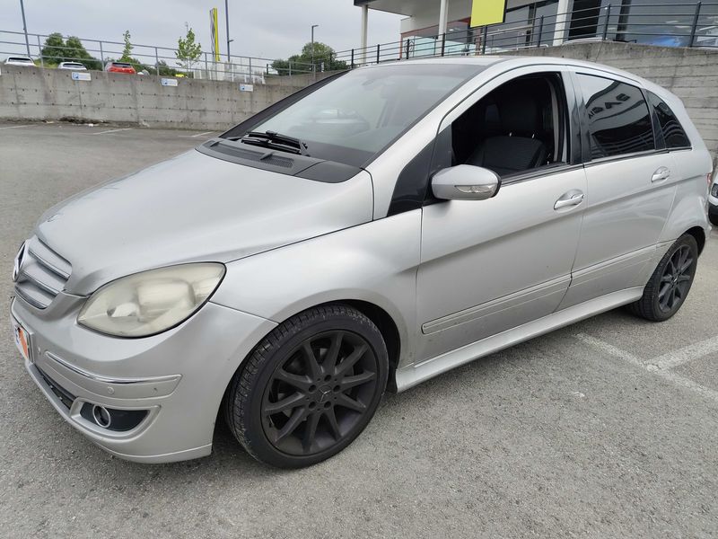 Mercedes-Benz B-Klasse