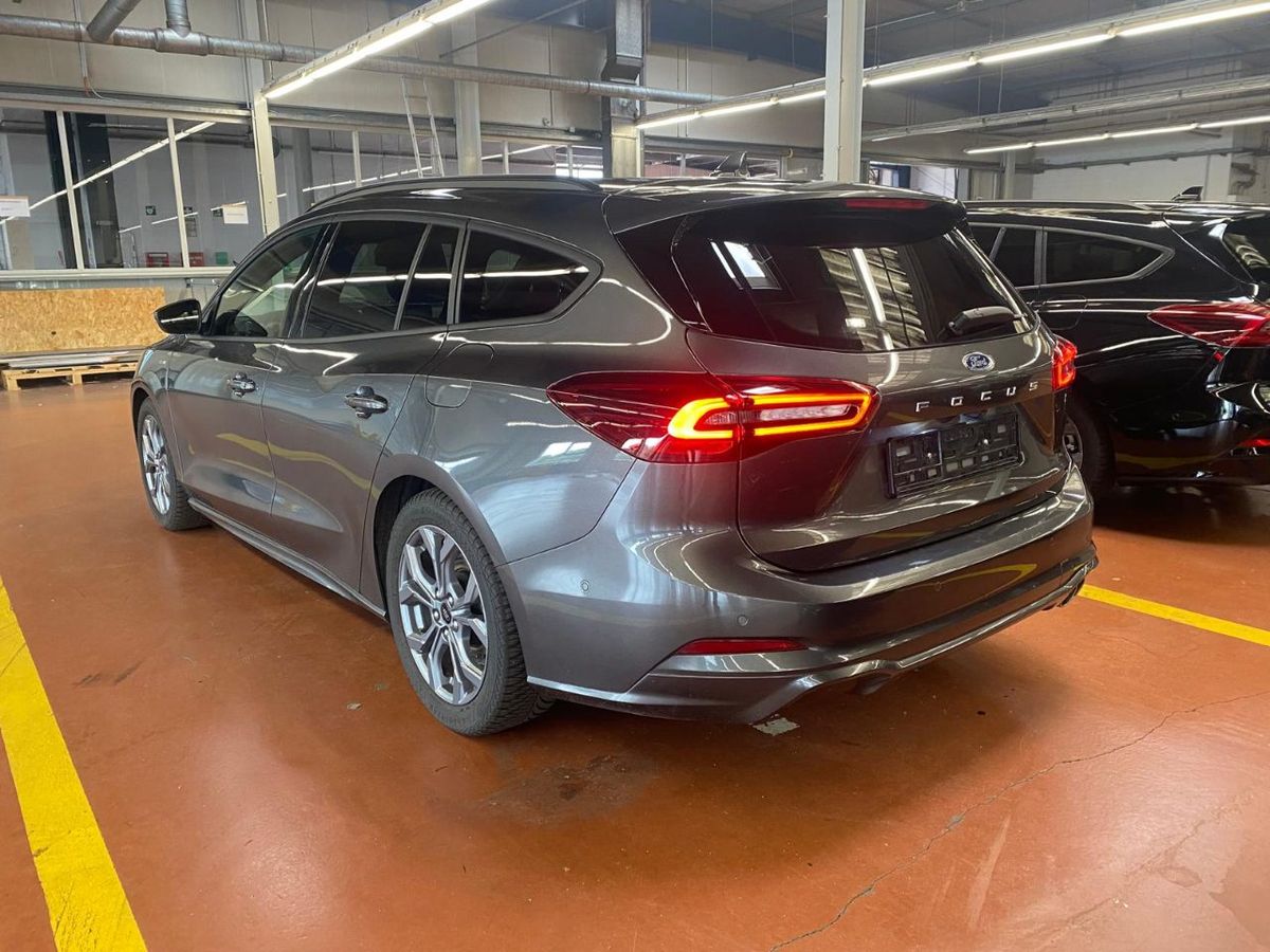 Ford Focus 1.0 EcoBoost Mild-Hybrid ST-Line X