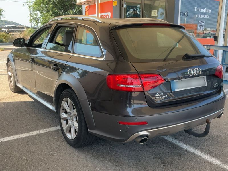 Audi A4 Allroad 3.0 V6 TDI — zdjęcie 3