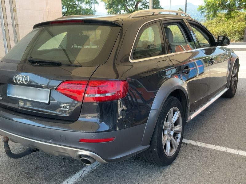 Audi A4 Allroad 3.0 V6 TDI — zdjęcie 6