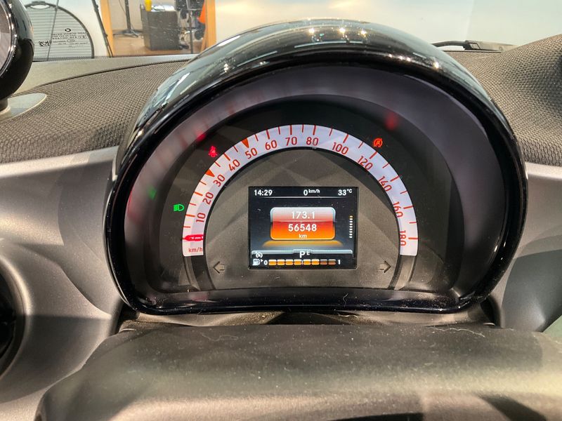 Smart fortwo 1.0 Basis passion — zdjęcie 13