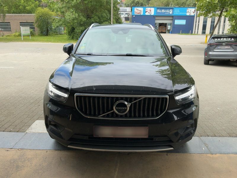 Volvo XC40 2.0 D3 Inscription 2WD — zdjęcie 9